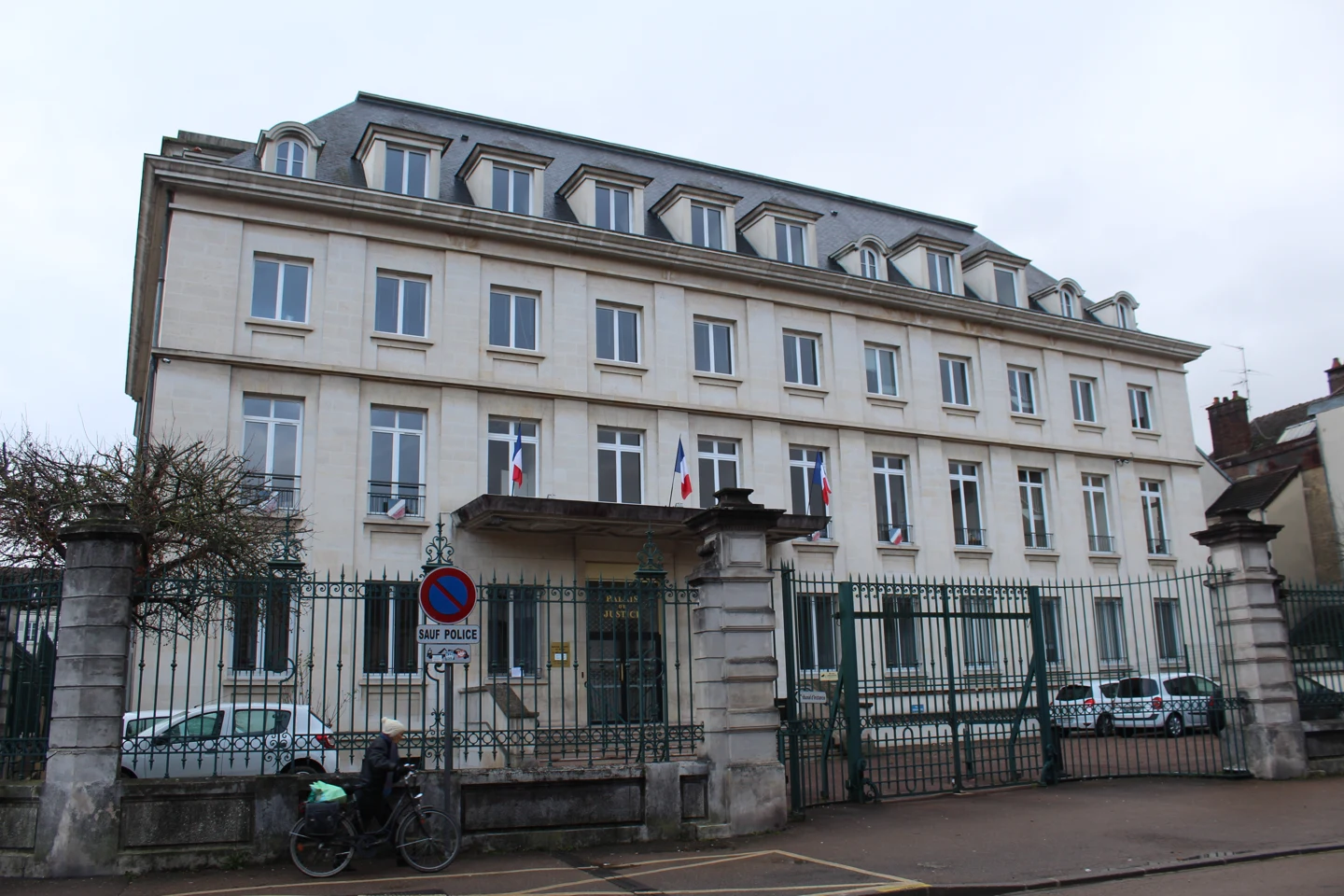 Palais de justice de Troyes, photographié le 16 décembre 2017.